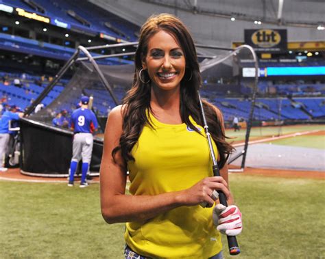 holly sonders before|Holly Sonders: Where’s The Former Golf Channel。